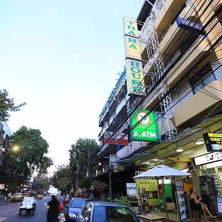 Thara House Hotel Bangkok Ngoại thất bức ảnh